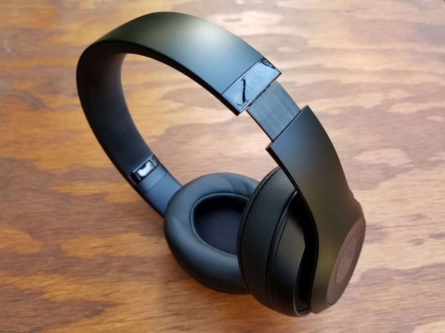Beats Studio3 Wireless Noise-Cancelling 