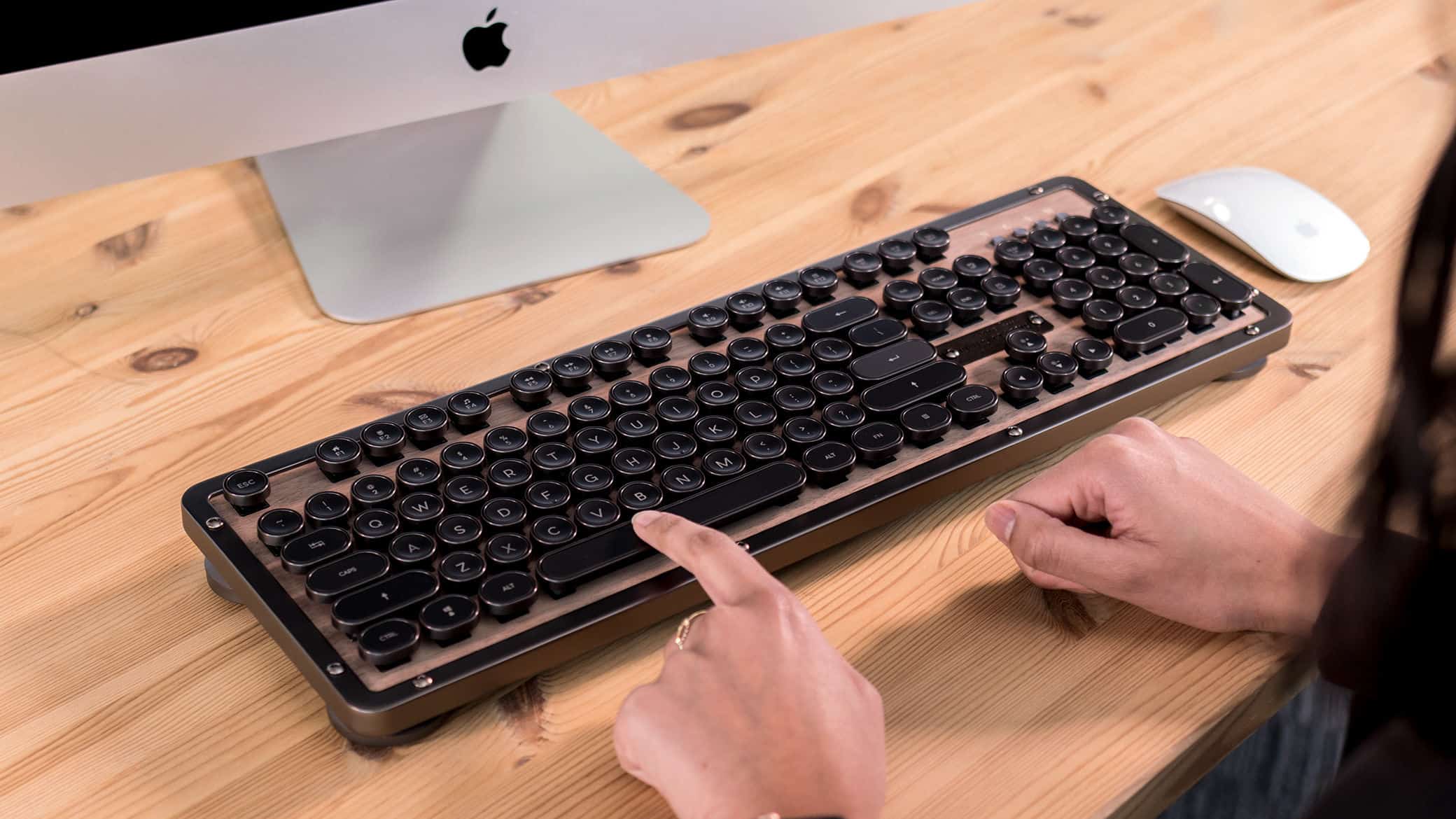 10 Best Typewriter Keyboards in 2023