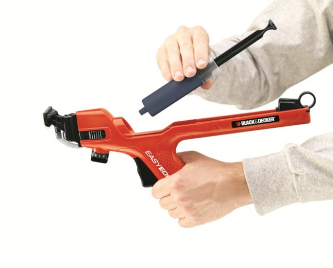 Black and Decker Edge Painter 650x524 1