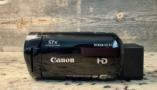 Canon Vixia HF R72 Review