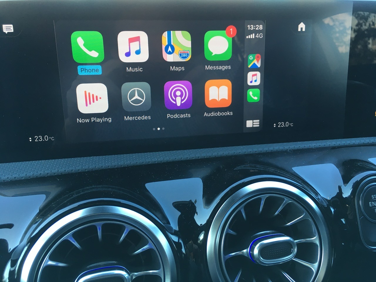 Apple Opens CarPlay to ChatGPT and Other AI Chatbots