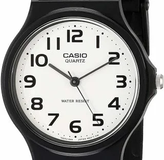 Casio Men’s Classic Quartz Watch With Resin Strap Review