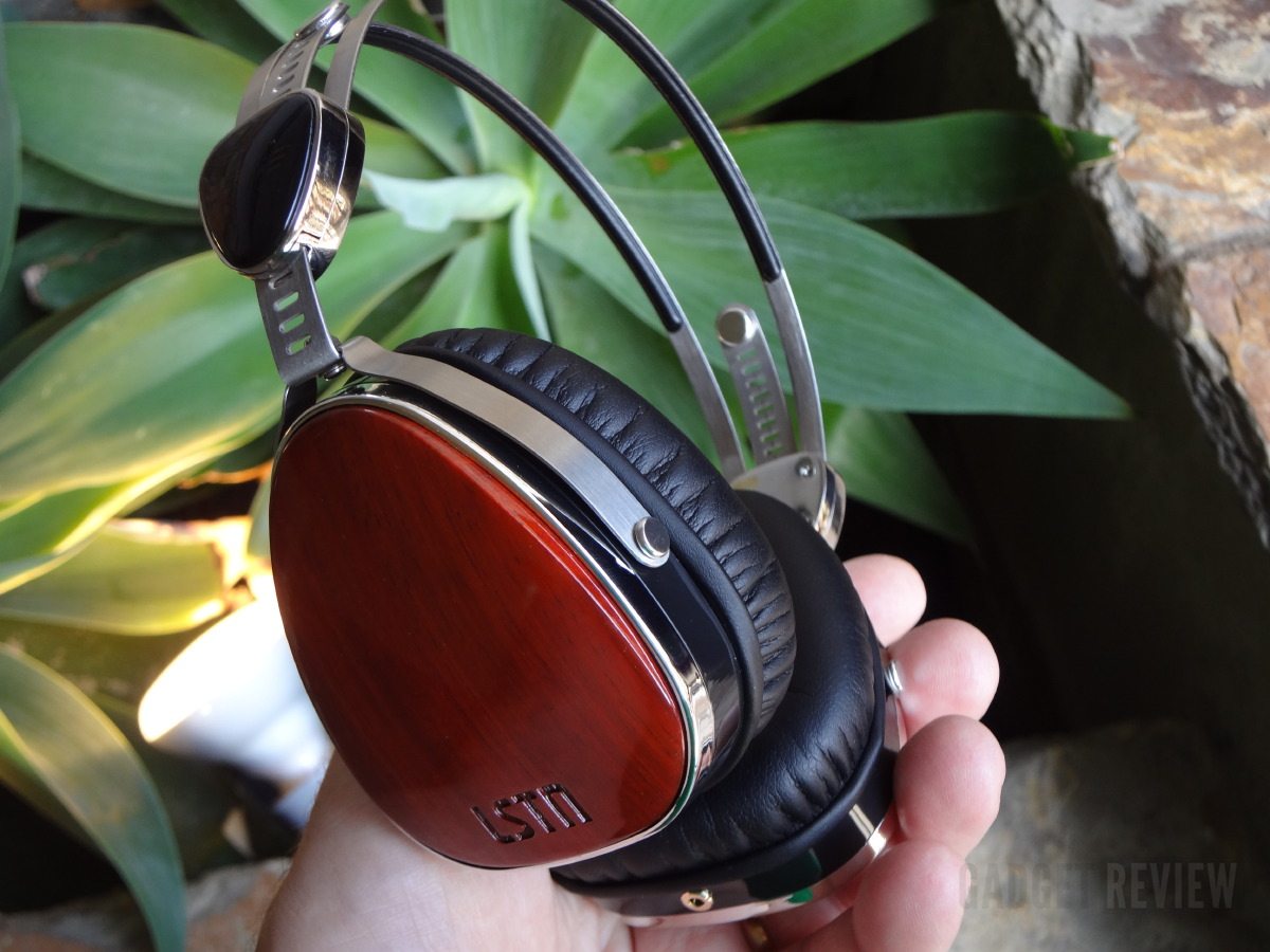 Cherry Wood Troubadours Headphones close up on cup