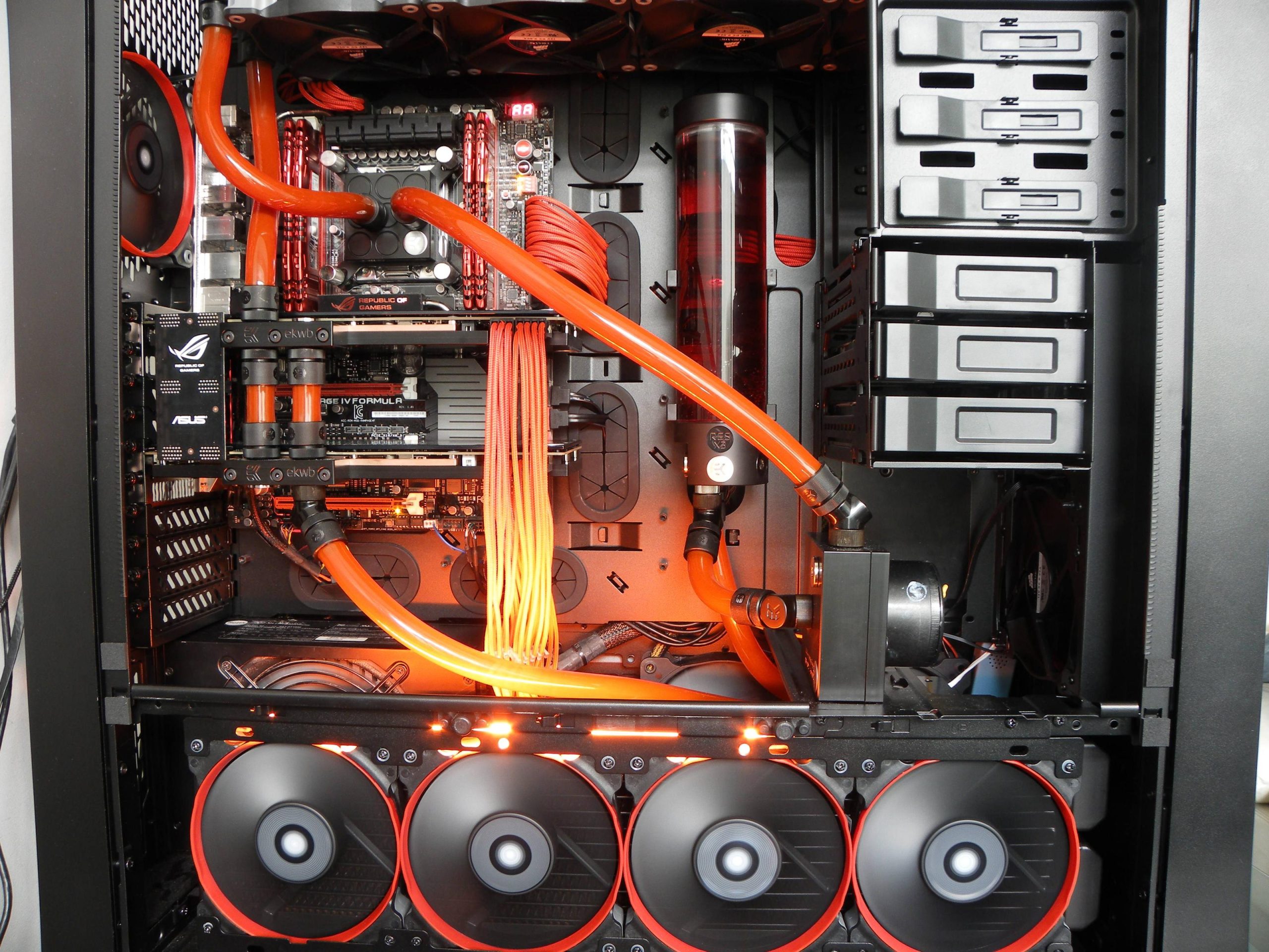 The right case makes all the difference in cooling. 