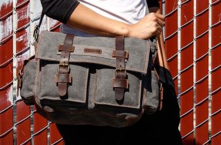 Leaper Retro Canvas Messenger Bag Backpack Travel Bag Cross Body Bag Black 