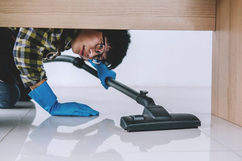 How To Remove Algae From A Pool Without Vacuum