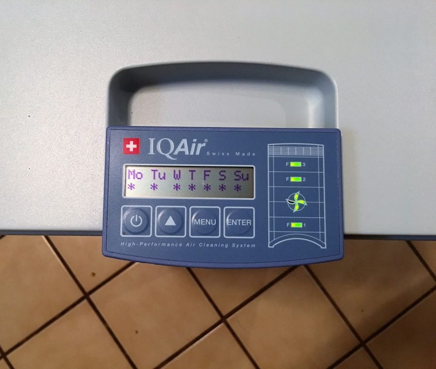 IQAir GC Multigas Air Purifier - Automatic Schedule Setting