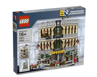 LEGO Grand Emporium 10211 Review