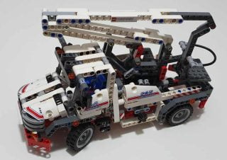LEGO Technic Bucket Truck 8071 Review