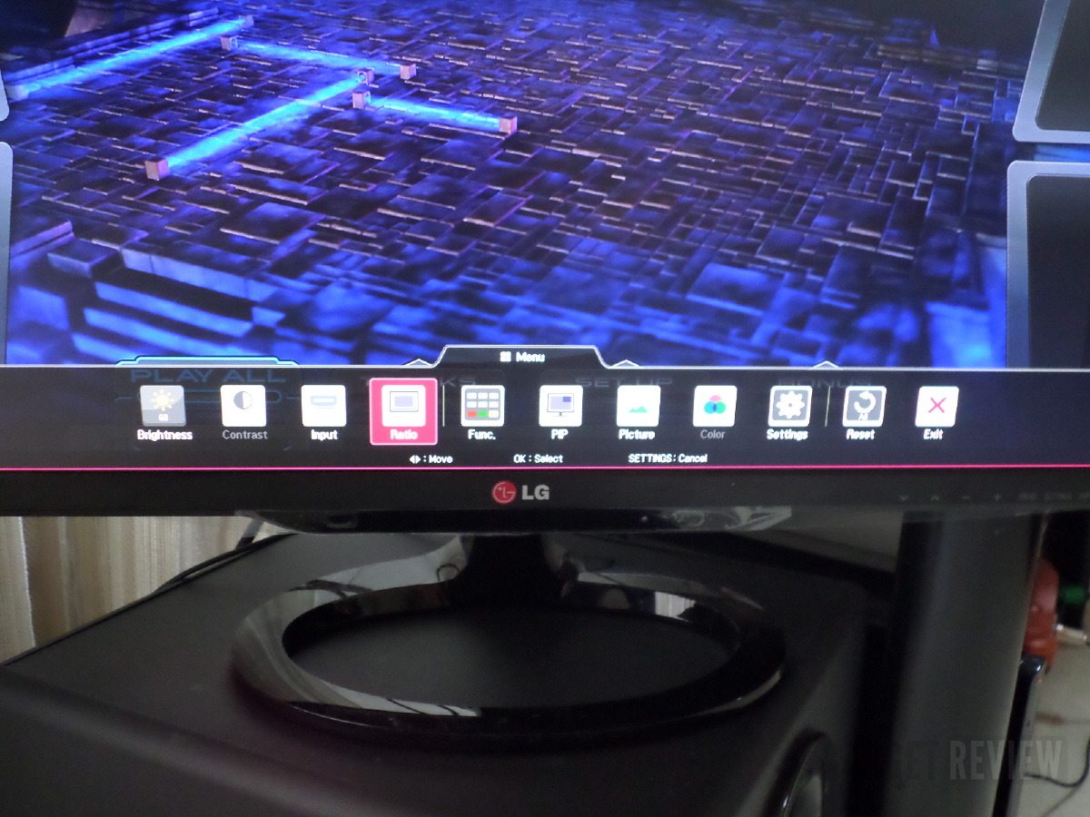 LG 29LN450W bottom row controls onscreen