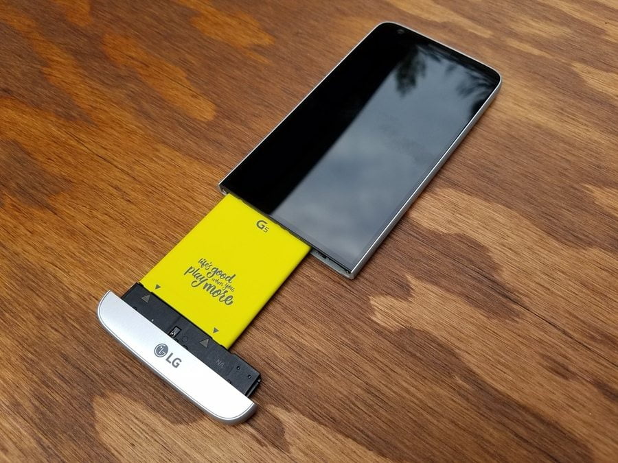 LG G5 smartphone