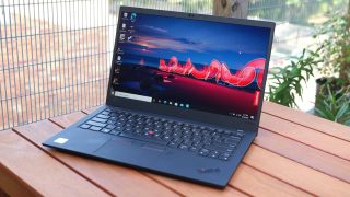 Lenovo ThinkPad X1 Carbon Review