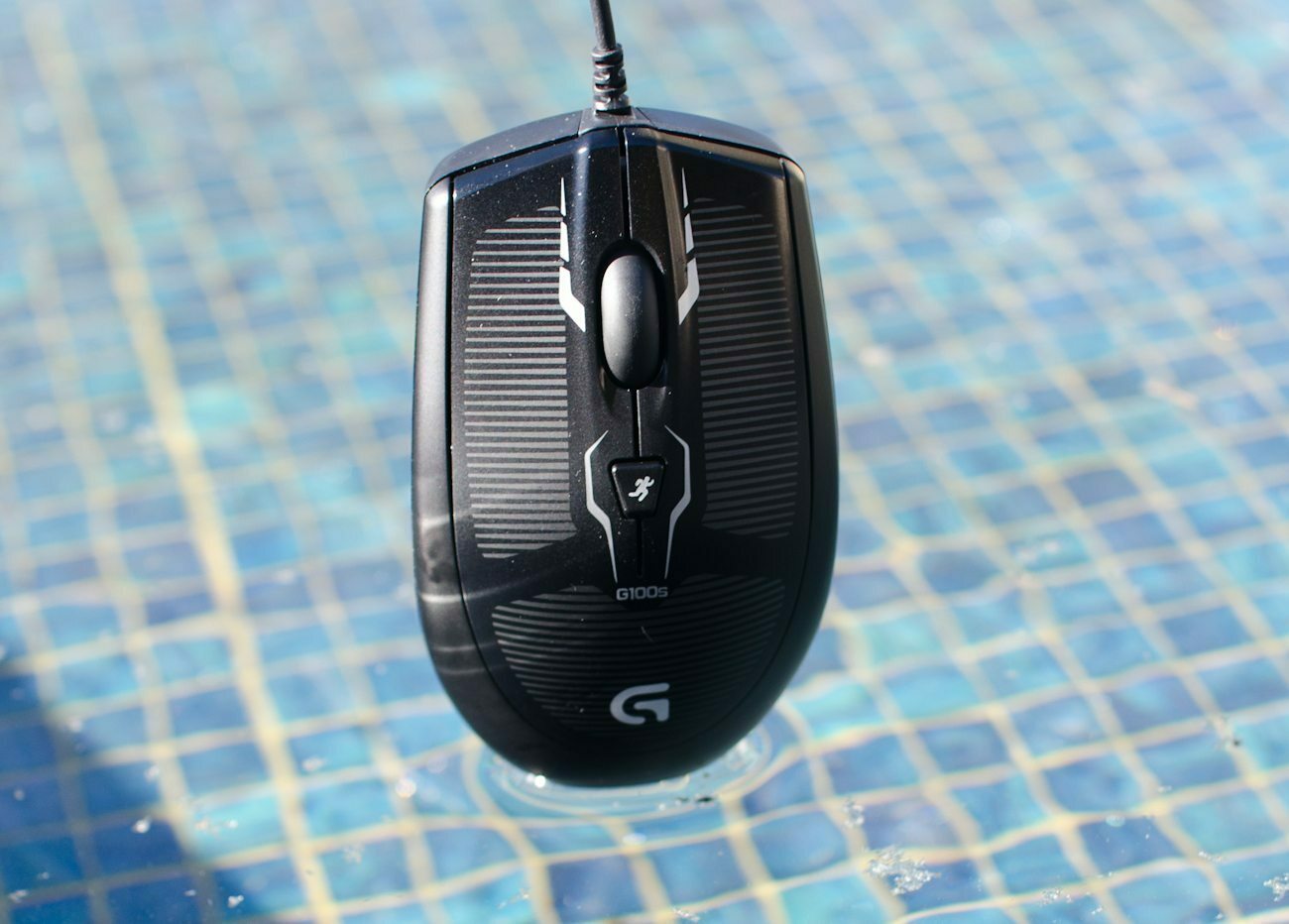 Logitech G100s Optical Gaming Mouse Review - Gadget Review