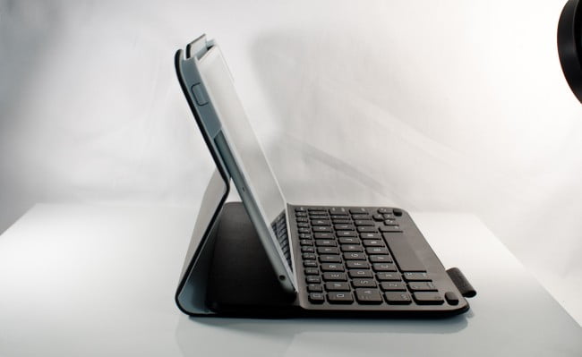 Logitech Ultrathin Keyboard Folio for iPad mini-0119
