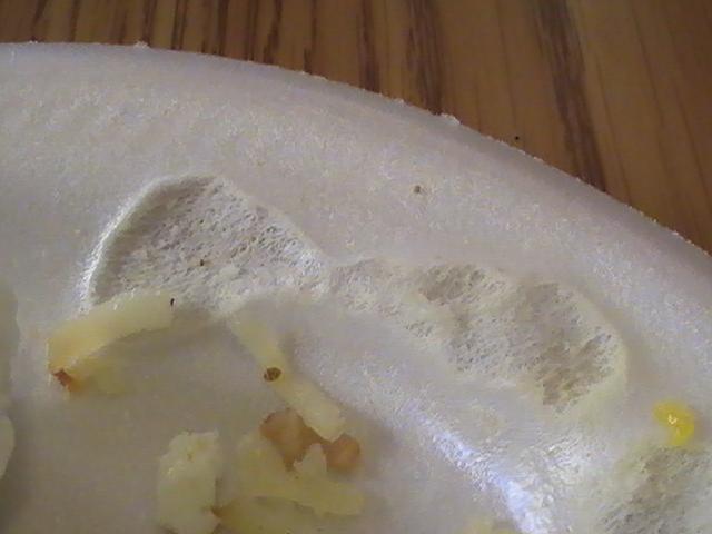 polystyrene in microwave