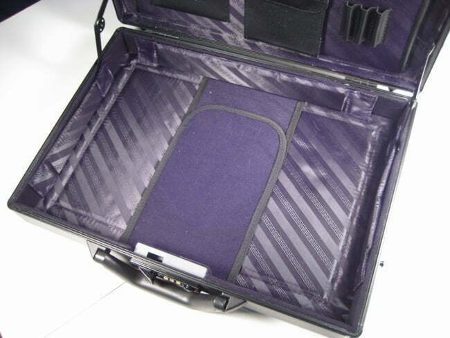 Mezzi 15-inch Black Aluminum Suitcase - 7