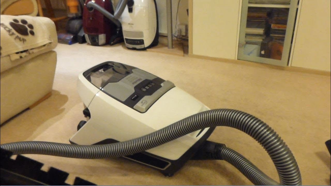 Miele Blizzard CX1 Review CX1 Vacuum Reviewed