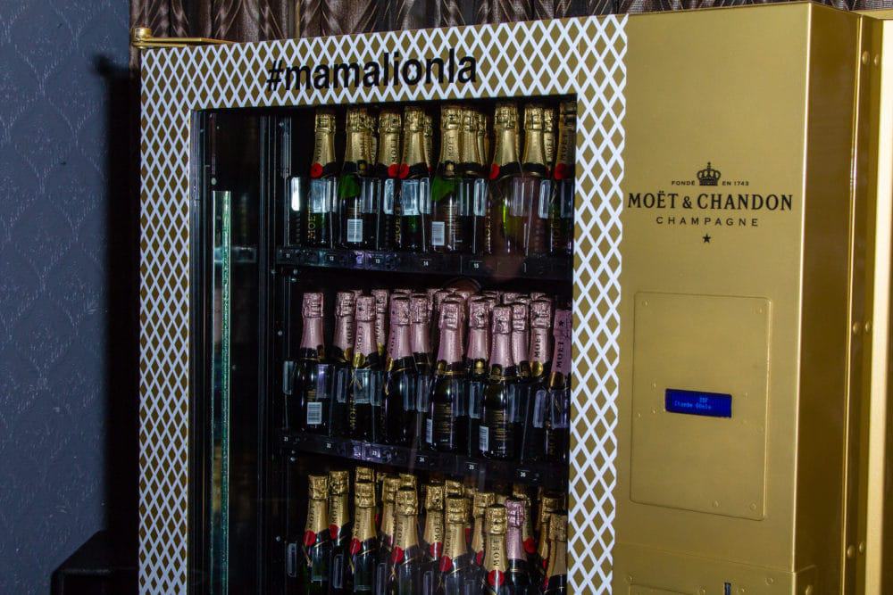 Moët Mini Champagne Vending Machines Arrive In Los Angeles Gadget Review