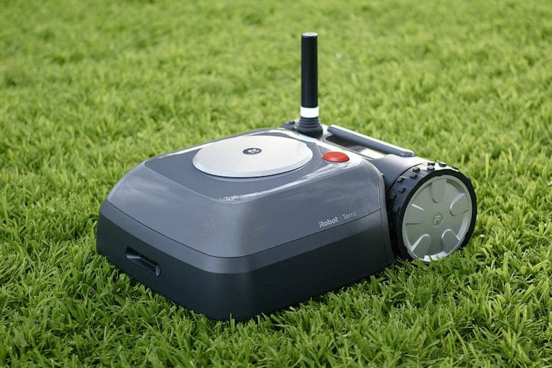 Neato Vs Roomba Is A Neato Vacuum Better Than A Roomba?