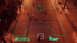Nike Laser Court