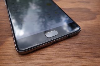 OnePlus 3 smartphone