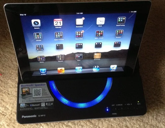 SC-NP10 Wireless Speaker System iPad on top