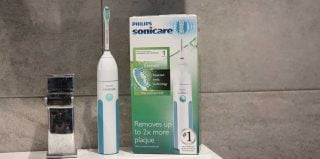 Philips Sonicare Essence Review