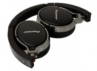 Pioneer SE NC21M Noise Canceling Headphones 2
