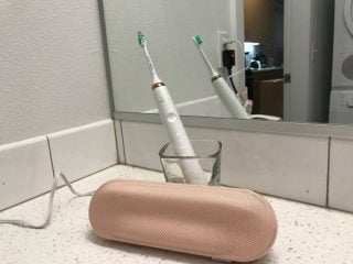 Quip Toothbrush vs Sonicare 1