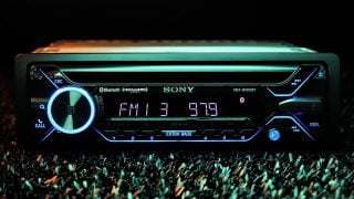 Sony MEX-N5200BT Review