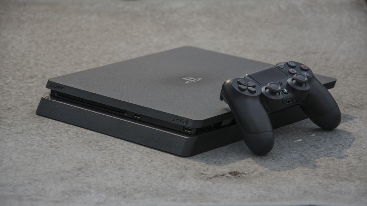 PlayStation Slim Review ~ | Gadget Review