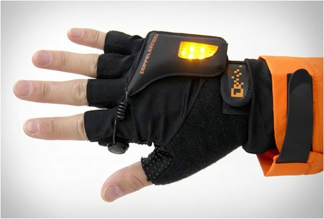Turn-Signal-Gloves-1