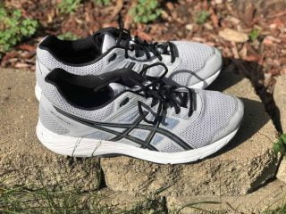 Top 7] Best Running Shoes 2023 ~ For Heavy & Wide Feet (Reviews)