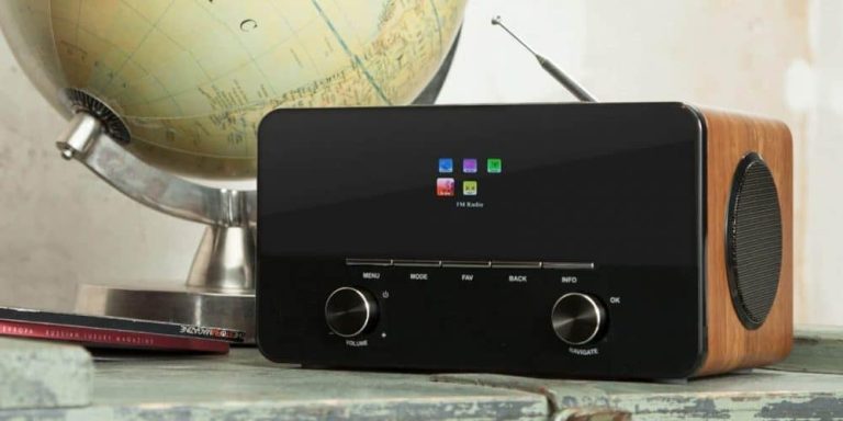 Best Internet Radio - Top 7 Internet Radios Compared 2022