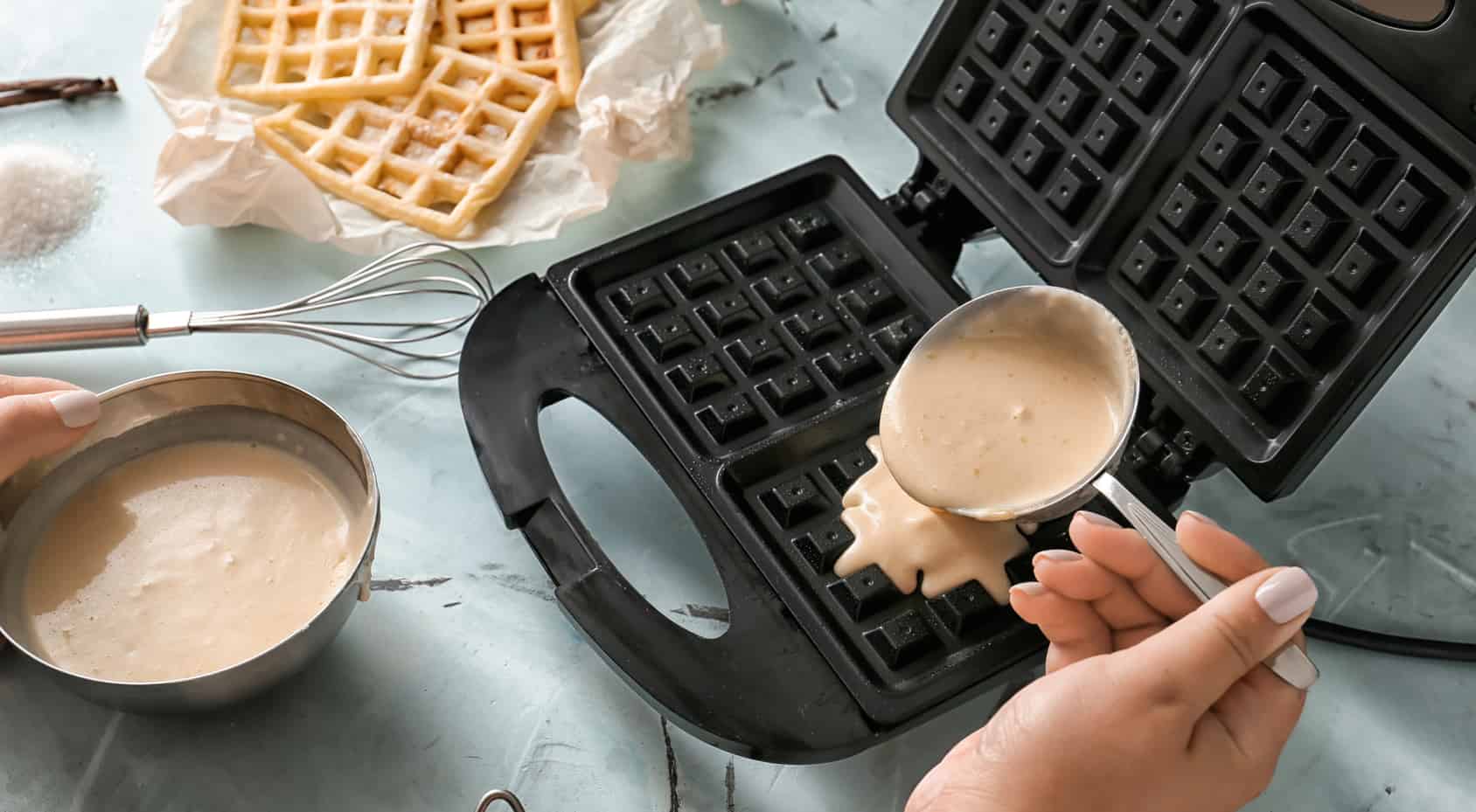 Best Waffle Maker In 2022 - Top 7 Rated  Reviewed