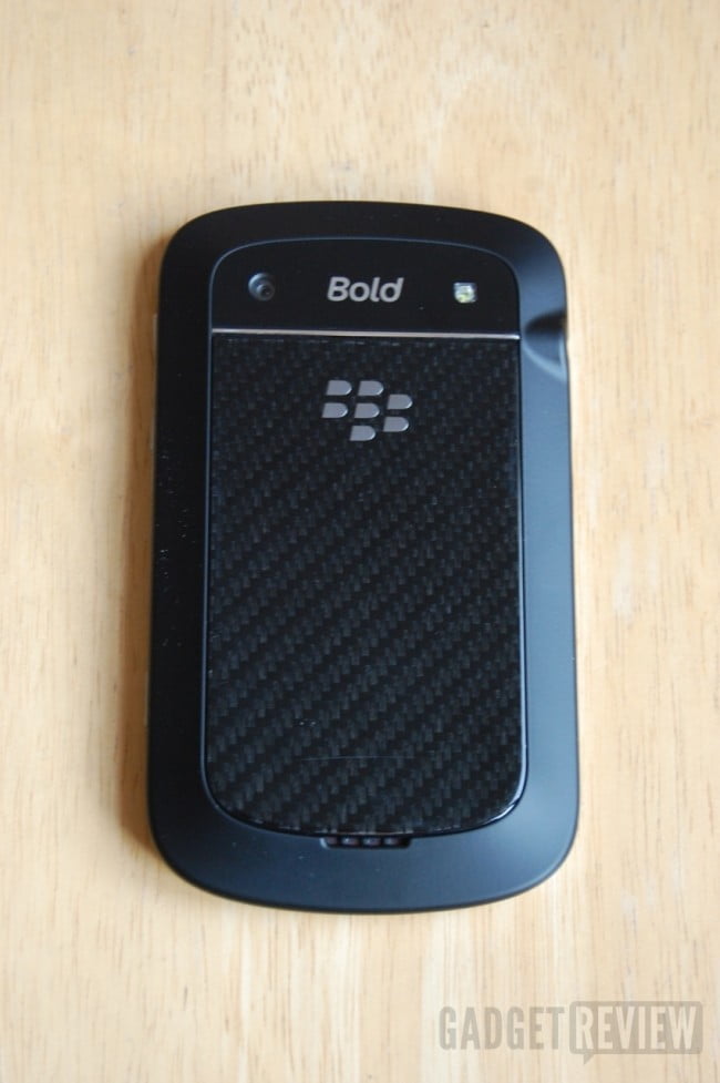 blackberry 9930 bold 2 650x977 1