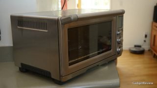 A review of the Breville Smart Oven Pro.|Breville Smart Oven Pro Toast Test|The design of the Breville Smart Oven Pro.|How to operate the Smart Oven Pro.|How to clean the Smart Oven Pro.||