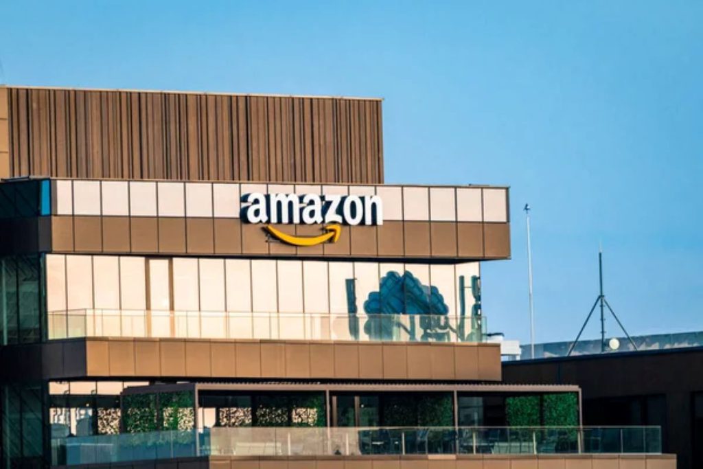 Amazon Workers Say They’re Being Investigated for Speaking Out About ...
