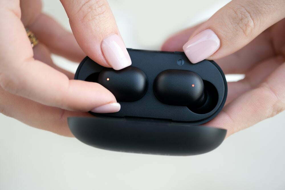 The Best Earbuds Under 50 Of 2023 Reviews By Wirecutter atelieryuwa