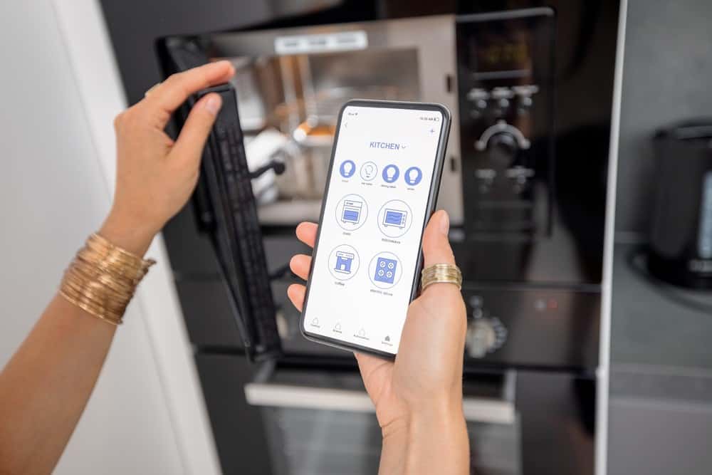 How Many Watts Does a Microwave Use