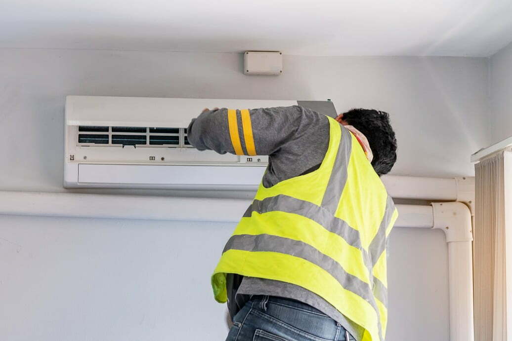 How To Find An AC Leak Identifying Leaks In AC Systems