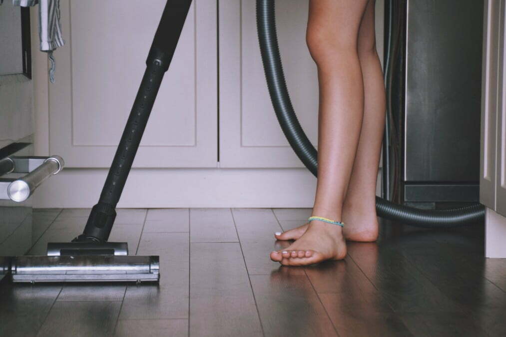 Will An Air Purifier Help With Mold? How to Get Rid of It