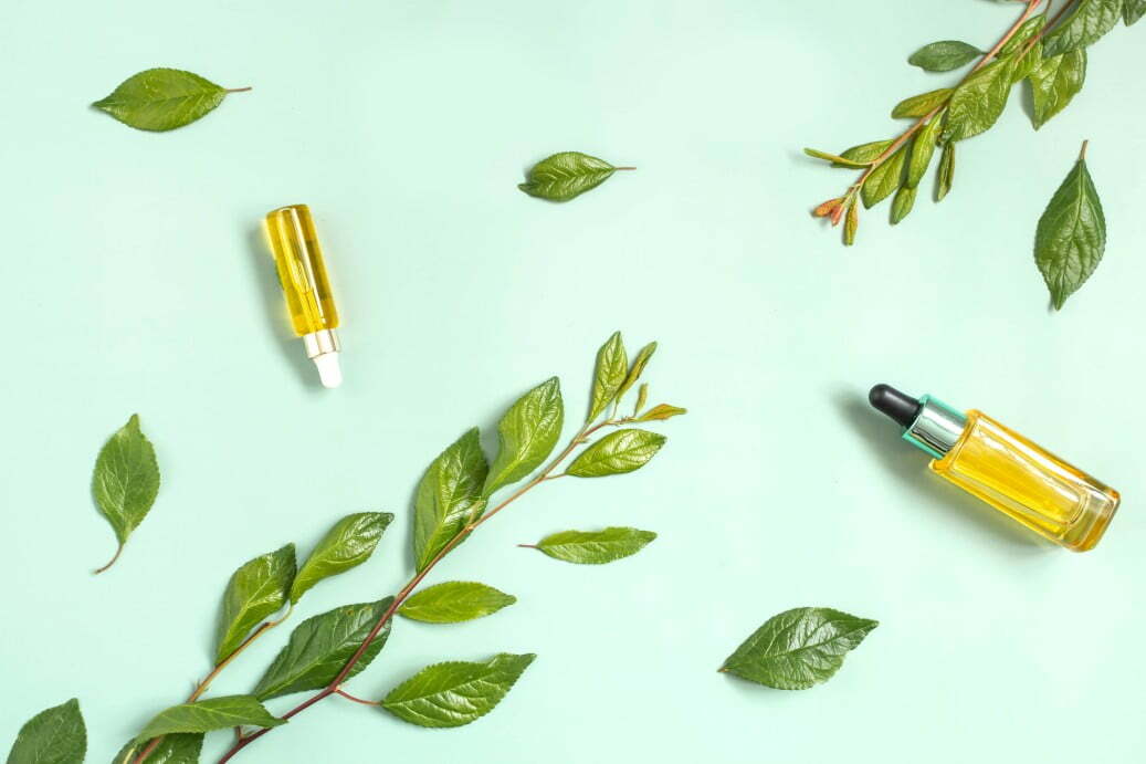 How to Make an Air Purifier With Tea Tree Oil