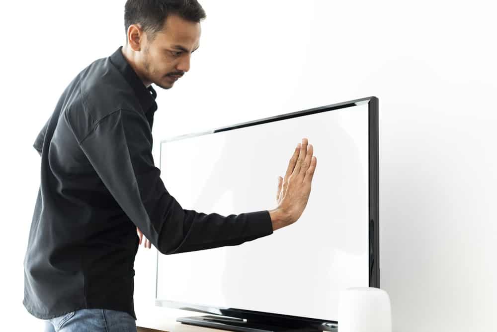 How To Move A Flat Screen TV | How To Pack A TV Safely