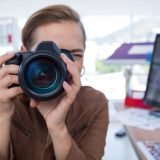 How to Operate a Digital Camera in P Mode