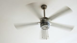 how to run ceiling fan without electricity