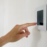 How to Set the Air Conditioner Thermostat