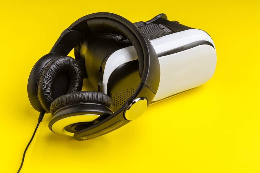 How To Turn On Gaming Headset LED Light Switch Lights On Your Headset On