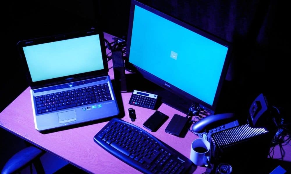 How To Use Laptop As Monitor Easily Turn A Laptop Into Second Monitor