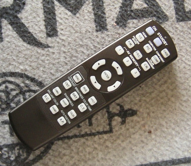 remote 650x565 1
